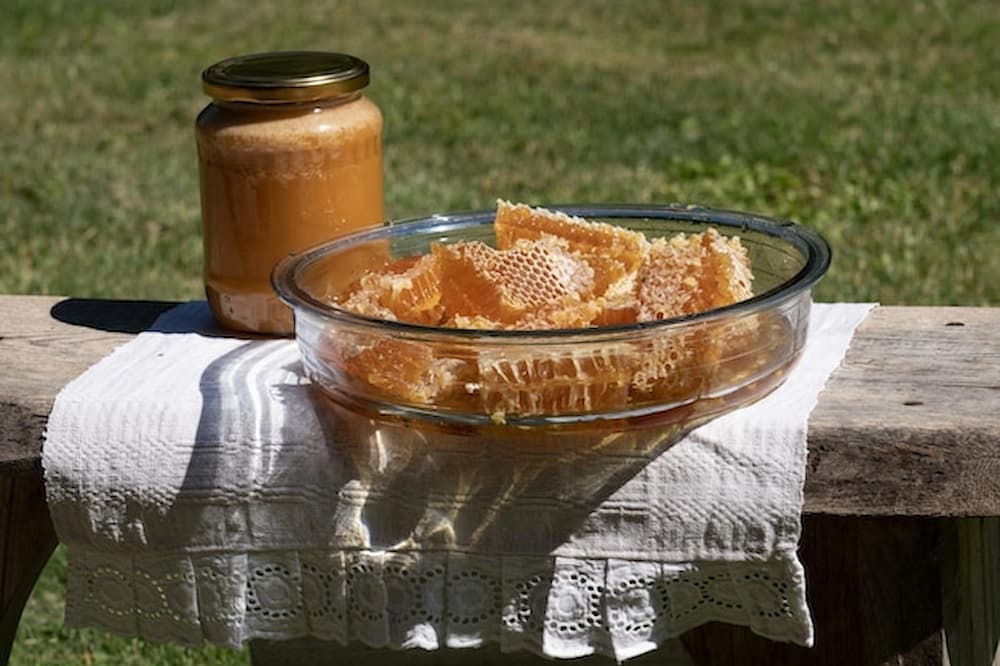 فواید خوردن عسل در صبحانه